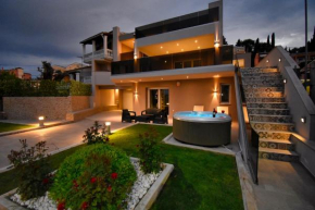 Alykes Houses